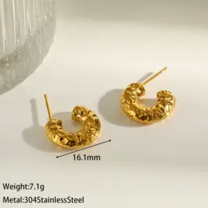 Gold Hammered Pattern Earrings