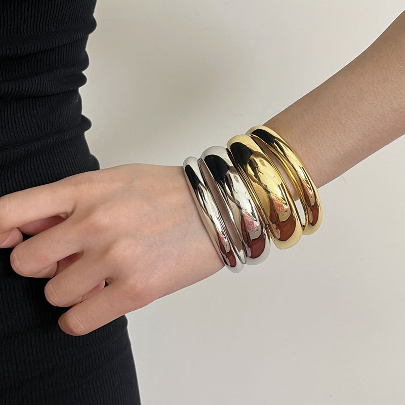 Wholesale Cross-border European and American Niche Irregular Metal Glazed Open Bracelet Cold Style High-grade Light Luxury Personalized Wide Bracelet