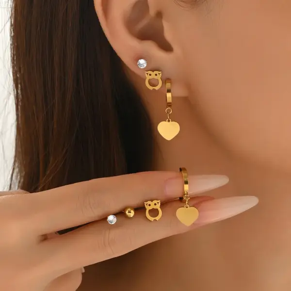 oly-e4d2c533c20c8ca3f35fac917d2acf7f Wholesale 304 Stainless Steel Cherry Strawberry PVD Coated Artificial Diamond Real Gold Plated Casual Simple Style Waterproof Non Tarnish Earrings