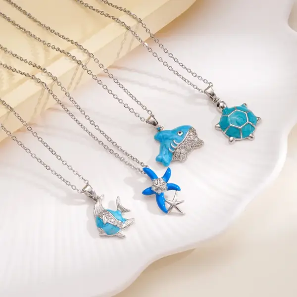 Wholesale Electroplating PVD Coated Real Gold Plated Tortoise Starfish Whale 304 Stainless Steel Copper 304 Stainless Steel Pendant Necklace Necklace