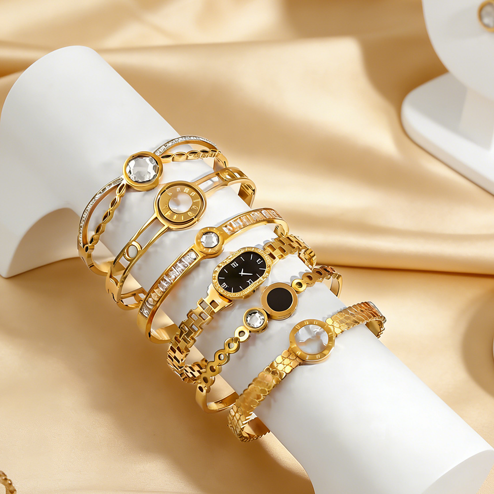 Wholesale Stainless steel gold-plated watches, stainless steel titanium steel bracelets