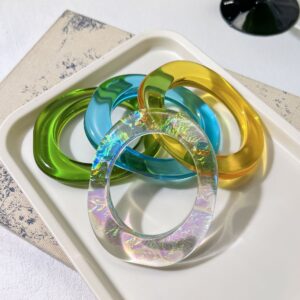 Wholesale Resin Oval Transparent Bracelet, Exaggerated Design, Personalized Translucent Oval Fashionable Bracelet
