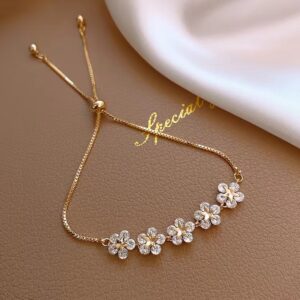 Gippus Five-pointed Star Bracelet-Gold