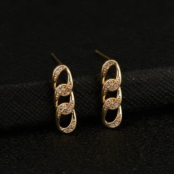 Wholesale Geometric Stud Earrings For Women With 925 Sterling Silver Posts, Copper Base, And 14K Real Gold Electroplated Featuring Zircon Inlay