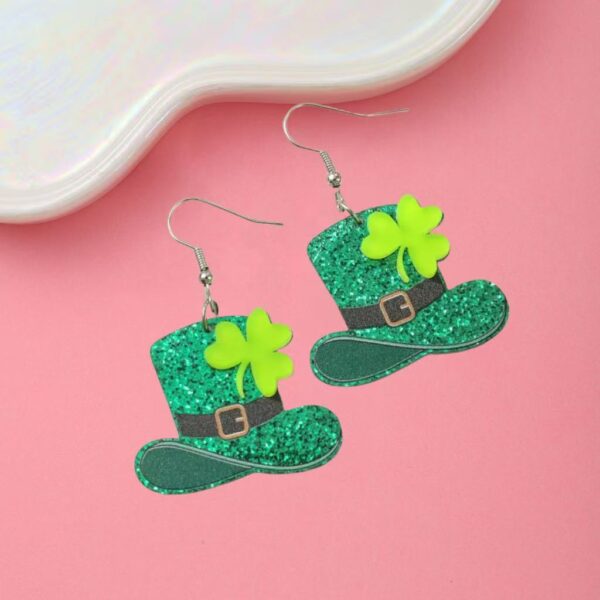 Wholesale  Carnival personalized all-match Green acrylic glitter lucky grass earrings