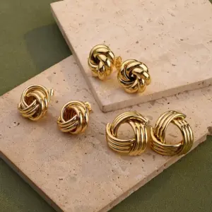 Wholesale Ion Plating (IP) Real Gold Plated 18K Gold Circular Triangle Lines 201 Stainless Steel Casual Elegant Waterproof Non Tarnish Earrings