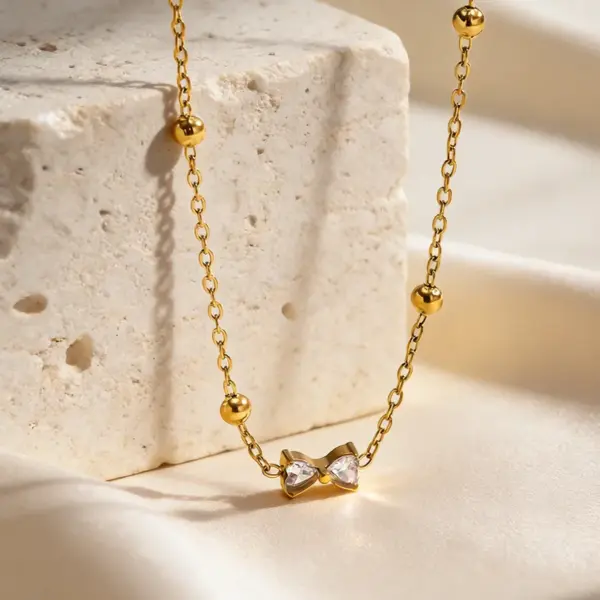 Wholesale Waterproof Cross Pendant Necklace For Women In 304 Stainless Steel With Zircon Inlay, 18K Gold Plated, 0.03µm Cable Chain