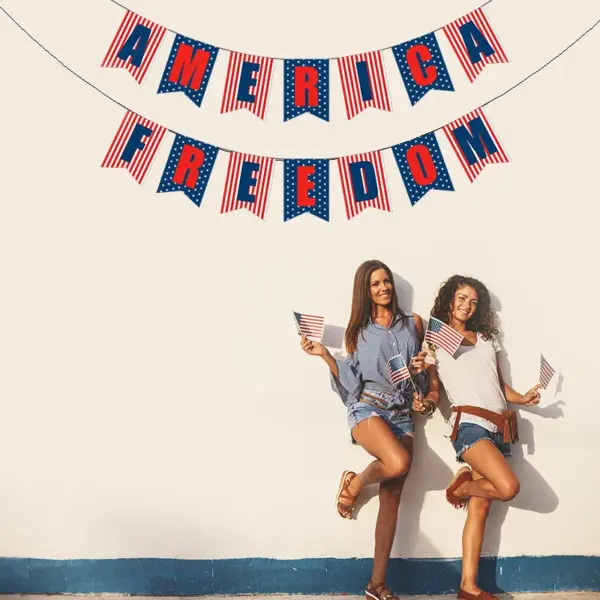 Wholesale American Independence Day Flag Decorations Festival Scene Bunting Banner Decoration Accessories Paper Home Decoration Props