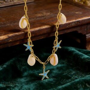 Starfish necklace gold