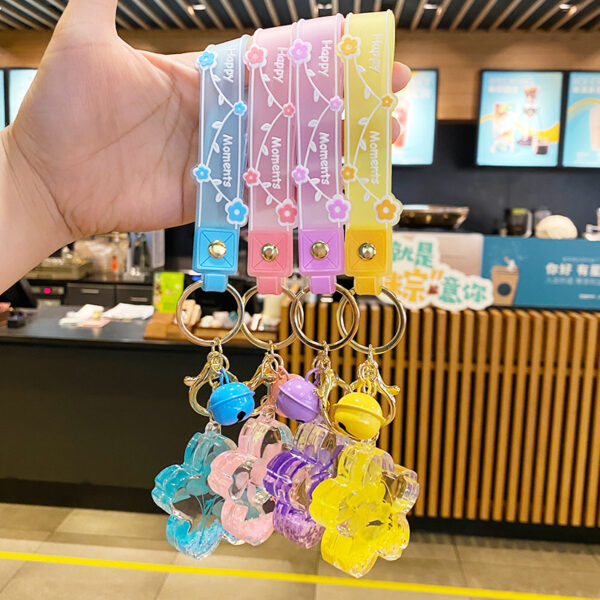 Wholesale Quicksand bottle key chain exquisite women's book bag pendant children's pendant small jewelry cute women's hanging chain decorative pendant