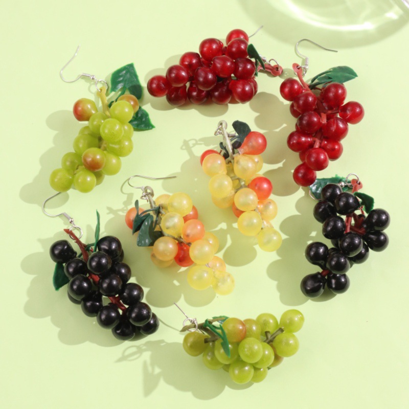 Wholesale European and American personality simulation three-dimensional fruit earrings earrings fun grape earrings sweet cherry fruit earrings earrin