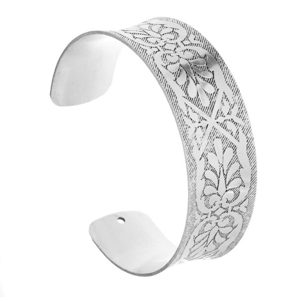 Wholesale Retro Metal Wide Open Bracelet Personality Ethnic Style silver Alien Bracelet Female Middle Ancient Niche Accessories
