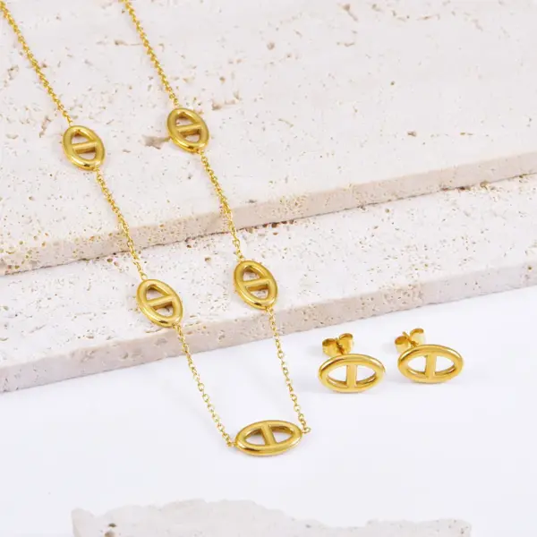 Wholesale Luxurious Oval Sweater Chain Necklace For Women, 3 Pieces Set