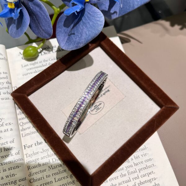 Wholesale A set of bronze shimmering crape myrtle necklace, ring, and bracelet, featuring a heavy-duty vintage design and three rows of full diamonds.