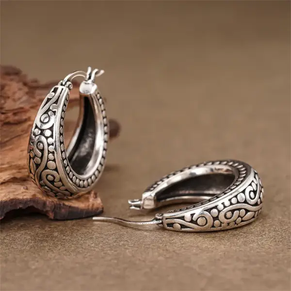 Wholesale Three-dimensional Geometric Earrings For Women In Copper With White K Water Plating And 0.03µm Thick Coating