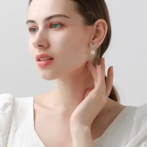 Wholesale Butterfly Stud Earrings For Women With 925 Sterling Silver Posts, Copper Base, And Zircon Inlay, Electroplated Gold Finish