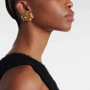 Wholesale Copper Irregular PVD Coated 18K Real Gold Plated Retro British Style Ear Studs