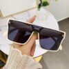oly-e95785b089aa94b6c23e09a1d8d1306b Wholesale square-framed men's and women's retro street style sunglasses, trendy UV protection driving sunglasses.