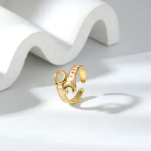 Wholesale Adjustable Size Open Moon Ring Fashion Retro Gold Surface Cute Style Geometry Pattern Copper Material Unisex Birthday Gift Daily Accessory For All Seasons
