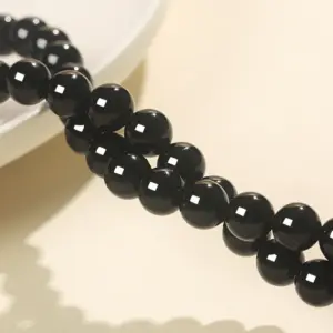 7A Black Onyx / 10mm/piece (around 38 Pieces)