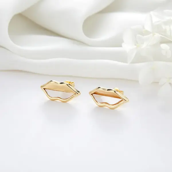 Wholesale Snowflake Stud Earrings For Women With Copper And Zircon Inlay, Featuring 925 Sterling Silver Posts, Perfect For Wedding
