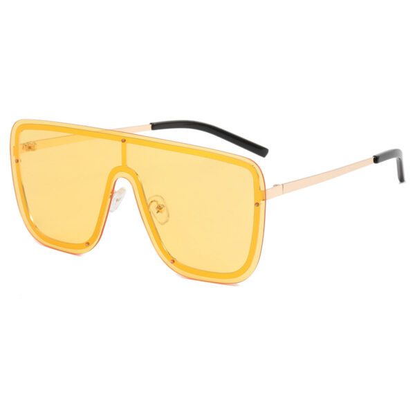 Wholesale One-piece sunglasses men's and women's -style personalized large frame one-piece sunglasses Internet celebrity trendy couple Sun-proof glasses trendy