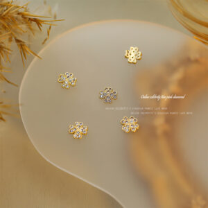 Single White Zircon Four-leaf Clover-Gold #12