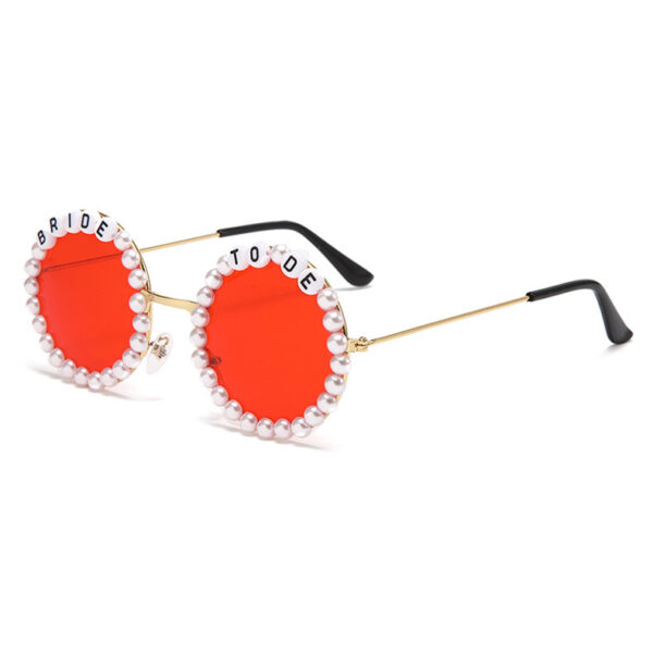 oly-ea264793d27b3baf07092a4514c5916b Wholesale Sunglasses Fashion Rhinestone Bride Letter Pearl Peach Women's Bachelor Party Sunglasses