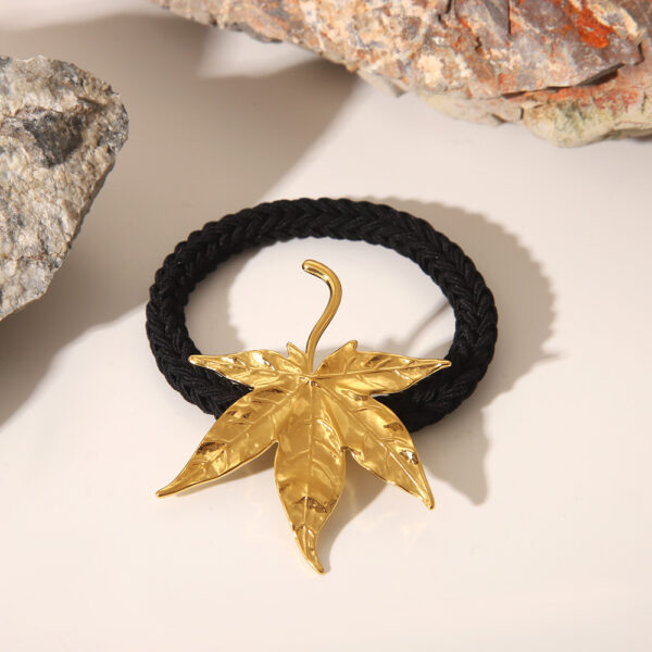 oly-ea347153bb6ce12a6e7f8b6e72e40bb5 Wholesale style stainless steel hair accessory for women, autumn and winter, high-end back of head ponytail tie, maple leaf hair tie, wholesale.