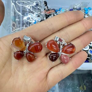 Red agate