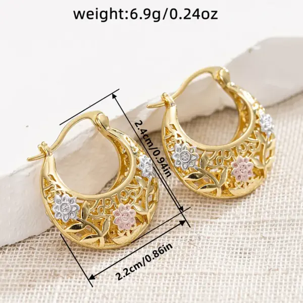 Wholesale Three-dimensional Flowers Earrings For Women With 0.03µm KC Golden Plated Water Plating On Copper