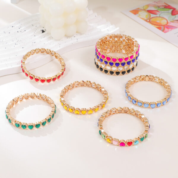 Wholesale Love Alloy Diamond Bracelet Colorful Heart-Shaped Bracelet Women's Elastic Bracelet