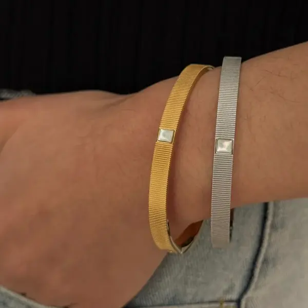 Wholesale 16K Real Gold Plated Platinum Plated 304 Stainless Steel Vacuum Electroplating (In Furnace) Round (Jewelry) Waterproof Non-Fading Bracelet For Unisex Minimalist Cool Style Bracelet For Women High-End Daily Electroplating Non-Fading Jewelry