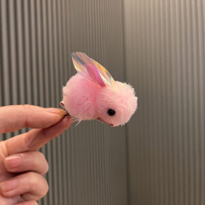 Pink u5-2 hairpin