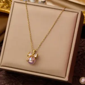 Zircon Bow Pink Beads