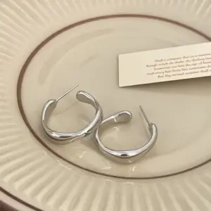 Silver U-shaped Earrings