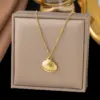 oly-ec22ef6ae7ea4c05c5dfad96e8bf5ef6 Wholesale PVD Coated Real Gold Plated Scallop Daisy 304 Stainless Steel Elegant Simple Style Waterproof Non Tarnish Plating 304 Stainless Steel Pendant Necklace