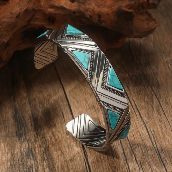 Wholesale retro Bohemian ethnic turquoise bracelet women's simple personality open bracelet jewelry