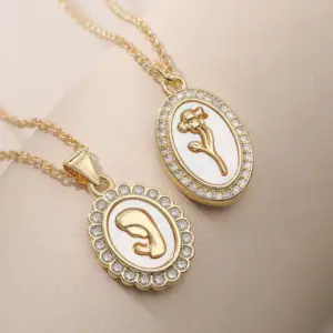 Wholesale Minimalist Vintage Copper Plated 18K Gold Inlaid Zircon Mother-of-Pearl Rose Flower Oval Pendant Necklace For Women Geometric