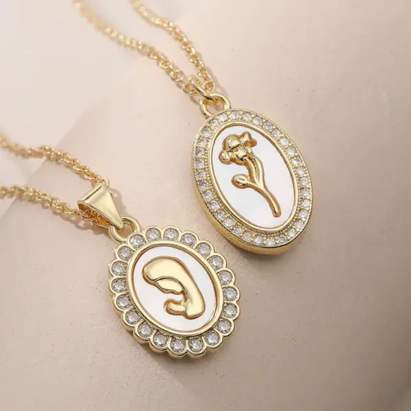 Wholesale Minimalist Vintage Copper Plated 18K Gold Inlaid Zircon Mother-of-Pearl Rose Flower Oval Pendant Necklace For Women Geometric