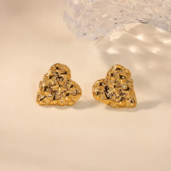 Wholesale Lucky Heart Stud Earrings For Women, Waterproof Non Tarnish 304 Stainless Steel With 18K Real Gold PVD Coated Plating 0.03µm-0.05µm