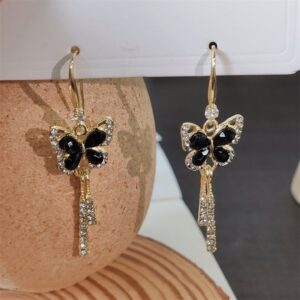 Wholesale Black butterfly earrings 2024 new high-grade light luxury slightly elegant all-match earrings earrings niche design