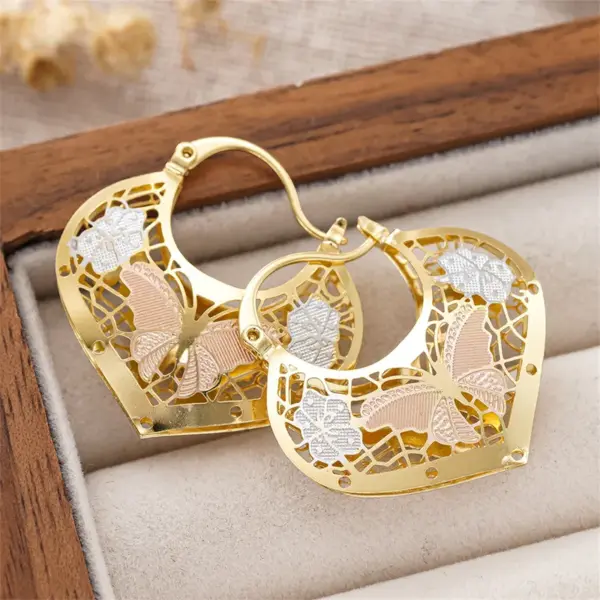 Wholesale Three-dimensional Flowers Earrings For Women In Copper With KC Golden Water Plating And 0.03µm Thickness