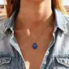 Wholesale Bohemian Water Droplets Pendant Necklace For Women With Gold Stone Texture And Rhinestone Inlay On Cable Chain