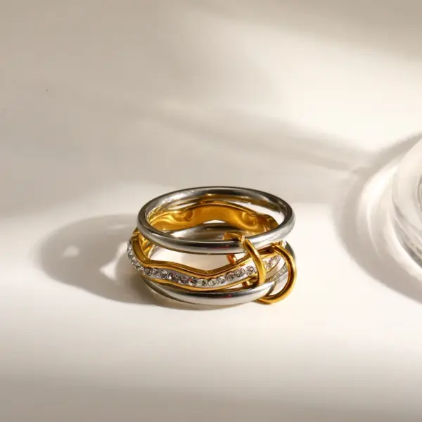 Wholesale Geometric Electroplated Rings For Women In 304 Stainless Steel With 18K Real Gold Water Plating And Zircon Inlay