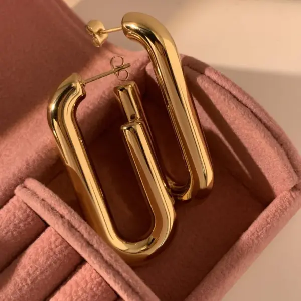 Wholesale 1 Pair Casual Solid Color 304 Stainless Steel No Inlaid 16K Gold Plated White Gold Plated Gold Plated Ear Studs