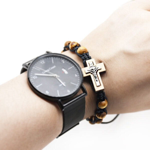 Wholesale Knot Cross Bracelet Alloy Pine Beads Woven Knot Rosary Beads Bracelet Adjustable E-commerce