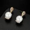 Wholesale Irregular Earrings For Women Made Of Copper With Freshwater Pearl Inlay Featuring Electroplated Finish And 925 Sterling Silver Ear Pins