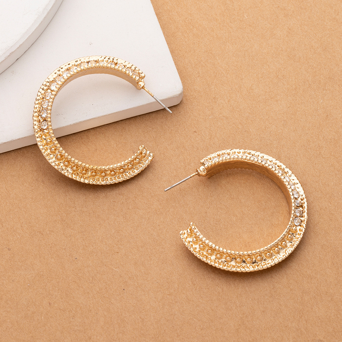 Wholesale Korean Spring and Summer Silver Alloy Earrings European and American Internet Celebrity Design Elegant Retro Simple Diamond C- shaped Earrin