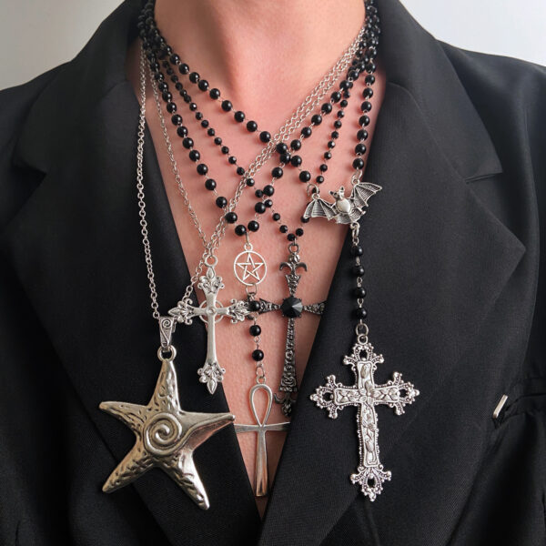 Wholesale Arrival Cross Necklace Women's Style Creative Design Geometric Lockbone Chain Punk Hip-hop Necklace Chain